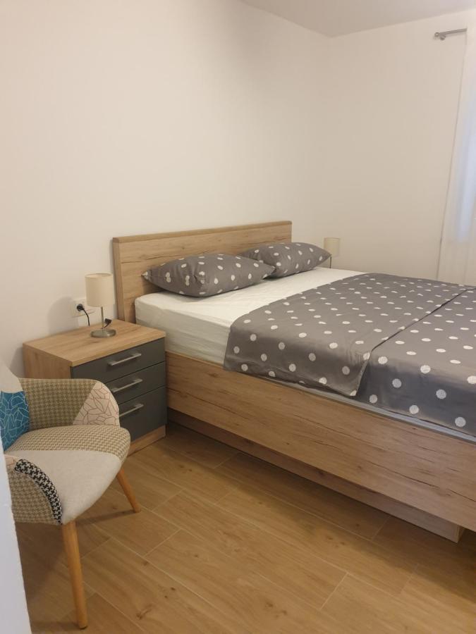 Apartments Lucky Лозовац Экстерьер фото